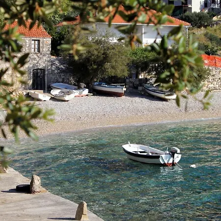 Apartman Family Friendly Seaside Cove Torac, Hvar - 2071 Gdinj
