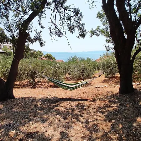 Family Friendly Seaside Cove Torac, Hvar - 2071