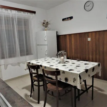 Family Friendly Seaside Cove Torac, Hvar - 2071