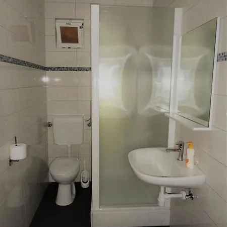 Appartement Family Friendly Seaside Cove Torac, Hvar - 2071